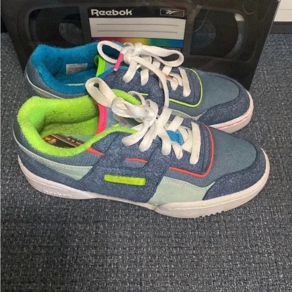 Wonder Woman Sneakers